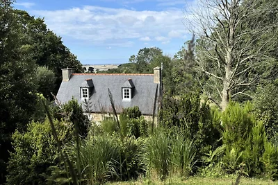 Haus in Plougrescant