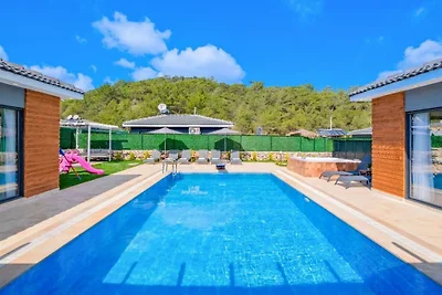 Villa in Fethiye met zwembad