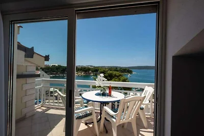 Villa Tomi - Studio With Balcony (10)