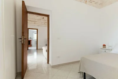Villa in Ostuni mit Terrasse und Parken