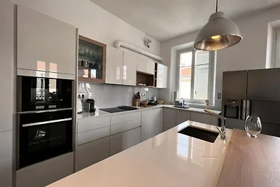 ZAC3562 / Geräumiges 4-Zimmer-Stadtzentrum