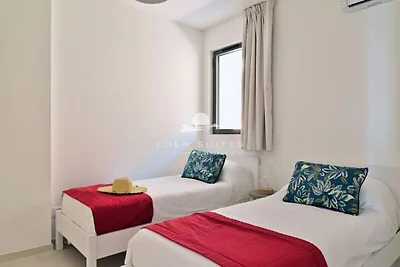 Apartment auf Korsika mit Pool und Meerblick