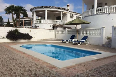 Ferienhaus mit privatem Pool