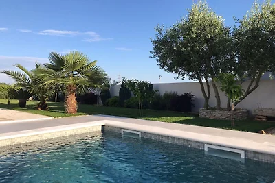 Komfortables Familienrefugium mit Pool