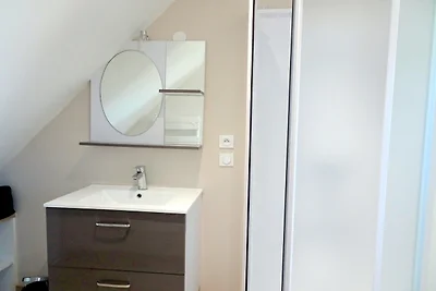 Steinhaus in Bricqueville nahe Sandstrand