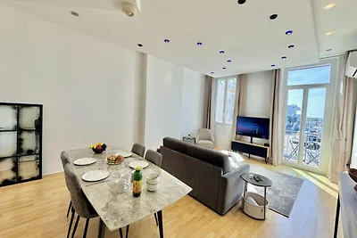 Apartment in Cannes mit Blick auf den Hafen