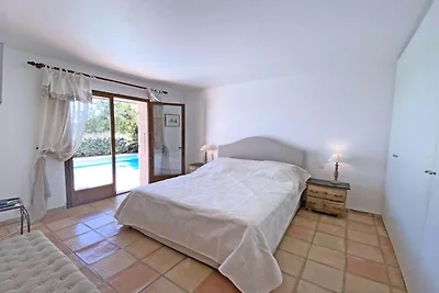 Häuser & Villen für 8 Personen