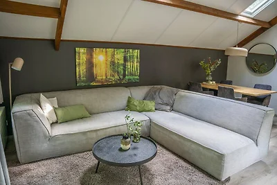 Angenehmes Ferienhaus in Ermelo mit Garten