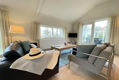 Friese watervilla voor zes personen