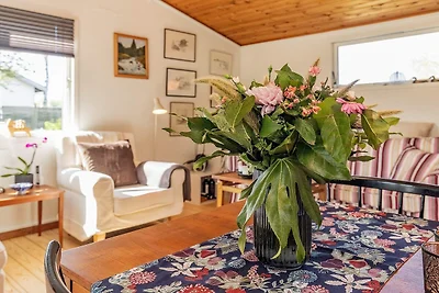 4 Personen Ferienhaus in Faxe Ladeplads-By...