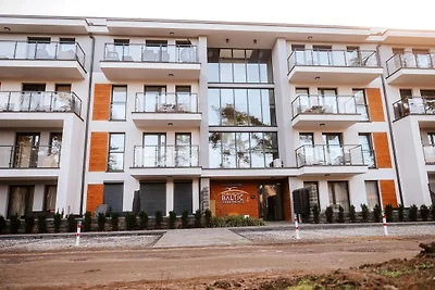 Komfortable Ferienwohnung in Strandnähe, Pool