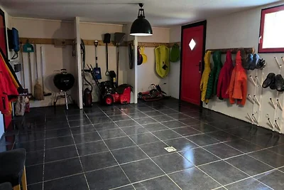 Chalet in Bonnenuit mit Blick auf den Grand...