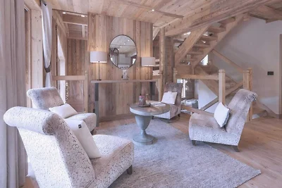 Uitzonderlijk chalet met zwembad en aircondit...