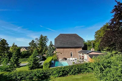 Villa mit Swimmingpool in der Nähe von Durbuy