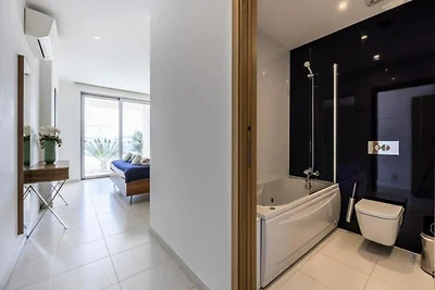 Wohnung in Lagos nahe Porto de Mós Strand