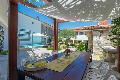 Villa con 5 camere da letto