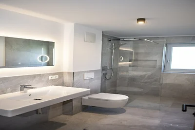 Alpenapartment mit Aussicht und Garten