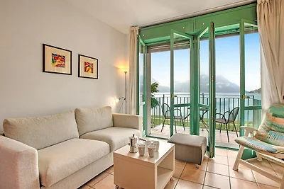 Appartement mit Seeblick auf den Luganersee