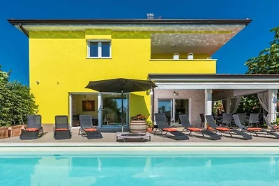 Villa in Poreč met zwembad