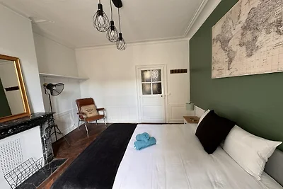 Verfijnd appartement met binnenplaats in La...