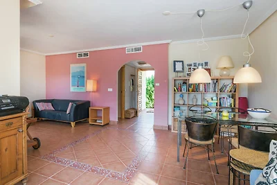 Moderna villa con piscina a Murcia