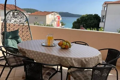 Apartment Megi - Two Bedroom Apartment with B...