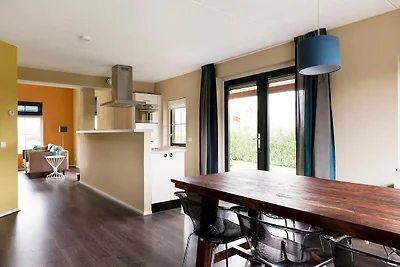 Vrijstaande woning in Vlagtwedde met sauna