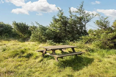 10 Personen Ferienhaus in Harboøre-By Traum