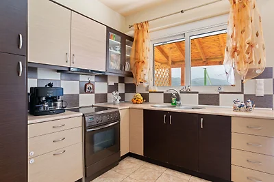 Schöne Wohnung in Venerato mit schönem Garten