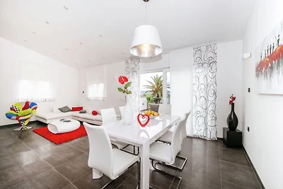 Luxuriöse Ferienwohnung in Zadar mit Garten