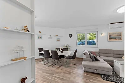 Schöne Ferienwohnung in Rogoznica