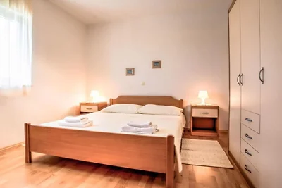 Wonderful Brsec Apartments with Sea View and ...