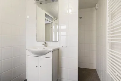Haus mit Geschirrspüler, beim Zuidlaardermeer