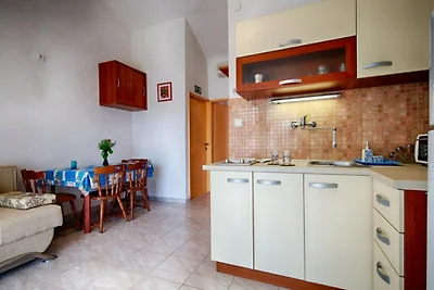 Golden Coast Apartments - A2 - OneBedroom Apa...