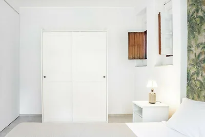 Euphorbia Apartment by Wonderful Italy