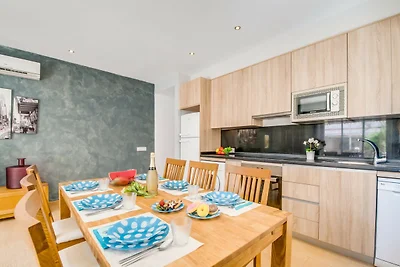 Ferienhaus für 10 Gäste in Strandnähe