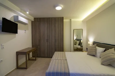 Villa in Rethymno, 50 m vom Strand entfernt