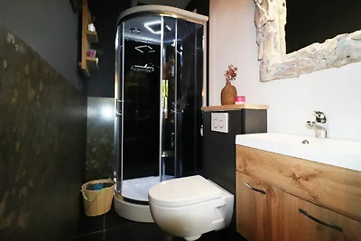 Agriturismo moderno e arredato con gusto in u...