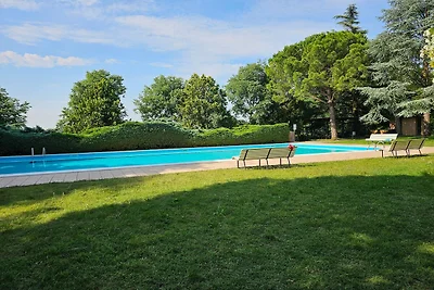 Apartament w Colà blisko parku termalnego