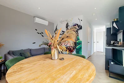 Modernes Chalet in Strandnähe in Renesse