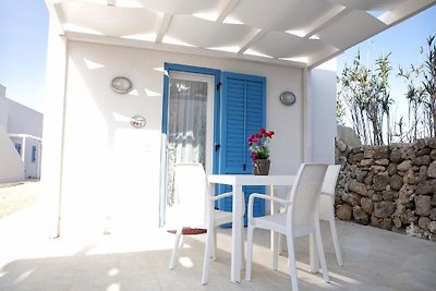 Bequemes Ferienhaus in Favignana mit Garten