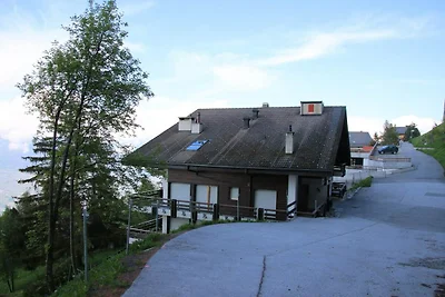Gemütliche Wohnung mit Bergblick