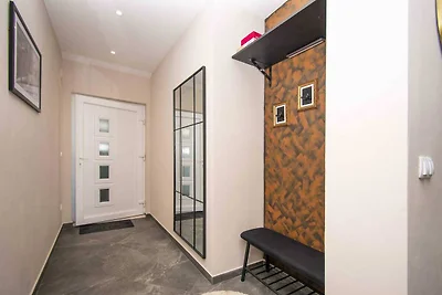 2-slaapkamerappartement aan de kust in Vodice