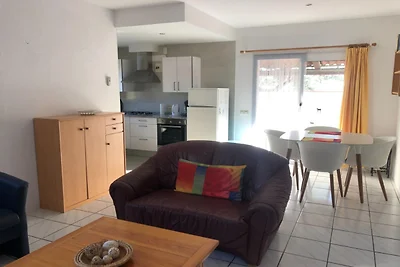 Nobles Ferienhaus in Santa Cristina d "Aro mi...