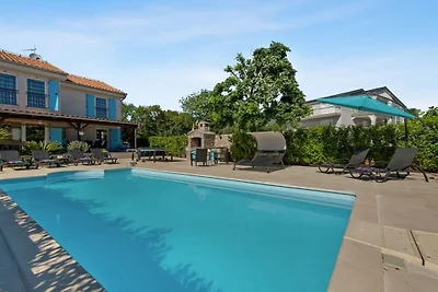 Villa in Barušić mit Schwimmbecken