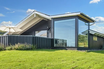 6 Personen Ferienhaus in Sjølund-By Traum