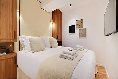 Chic appartement 1BR/4P Quartier Latin
