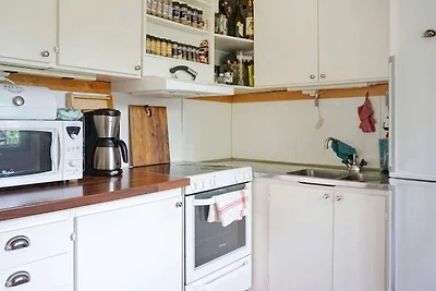 6 Personen Ferienhaus in MUNKEDAL-By Traum