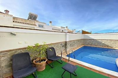 Villa in Spagna con piscina vicino spiaggia