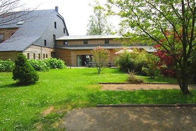 Vakantiehuis in Sourbrodt met privיzwembad